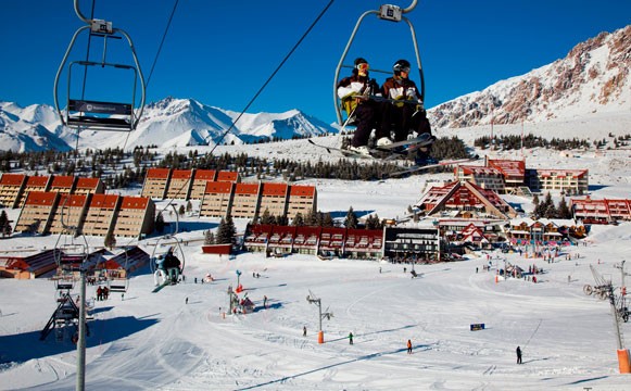 ski snowboard week las lenas grupal amigos familias585
