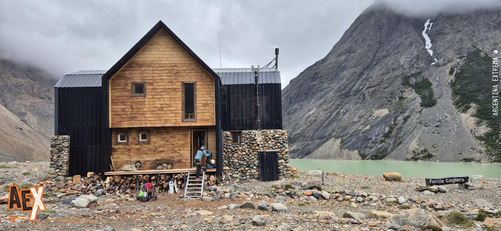 Trekking de los refugios de El Chalten - Refugio Cagliero - Laguna de los 14 - Piedra del Fraile - Fitz Roy - Patagonia