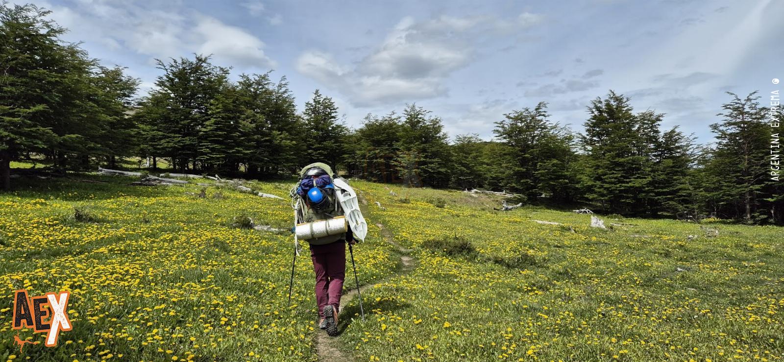 Trekking de los refugios de El Chalten - Refugio Cagliero - Laguna de los 14 - Piedra del Fraile - Fitz Roy - Patagonia